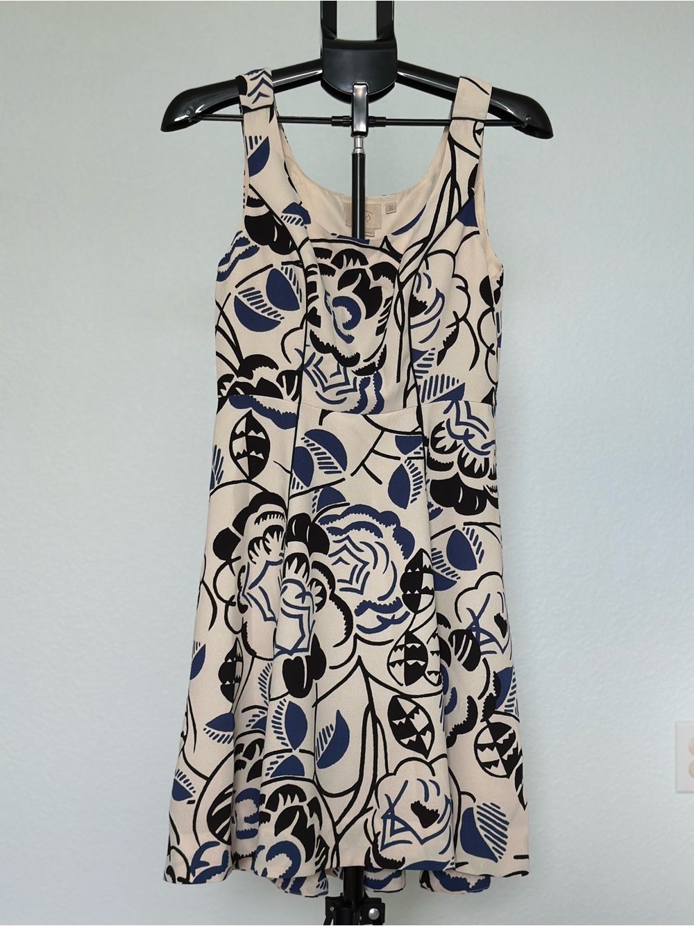 Anthropologie Brand Scoop-Neck Floral Midi Dress in Cream and Blue